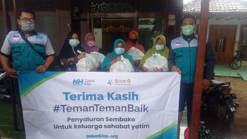 Nurul Hayat Sidoarjo salurkan paket sembako untuk keluarga yatim