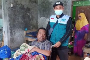 NH Zakat Kita Bantu Lansia Terlantar