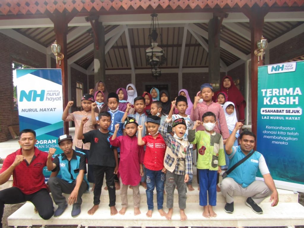 Gotong Royong Bangun Asrama Tahfidz KQS Magetan