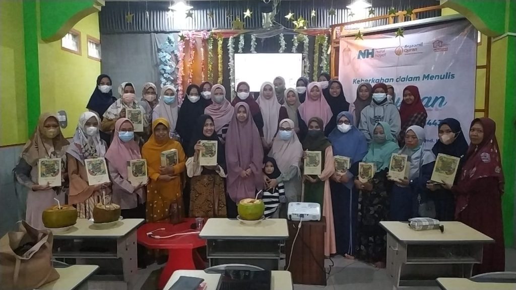 Pelatihan Menulis Quran untuk Guru Ngaji