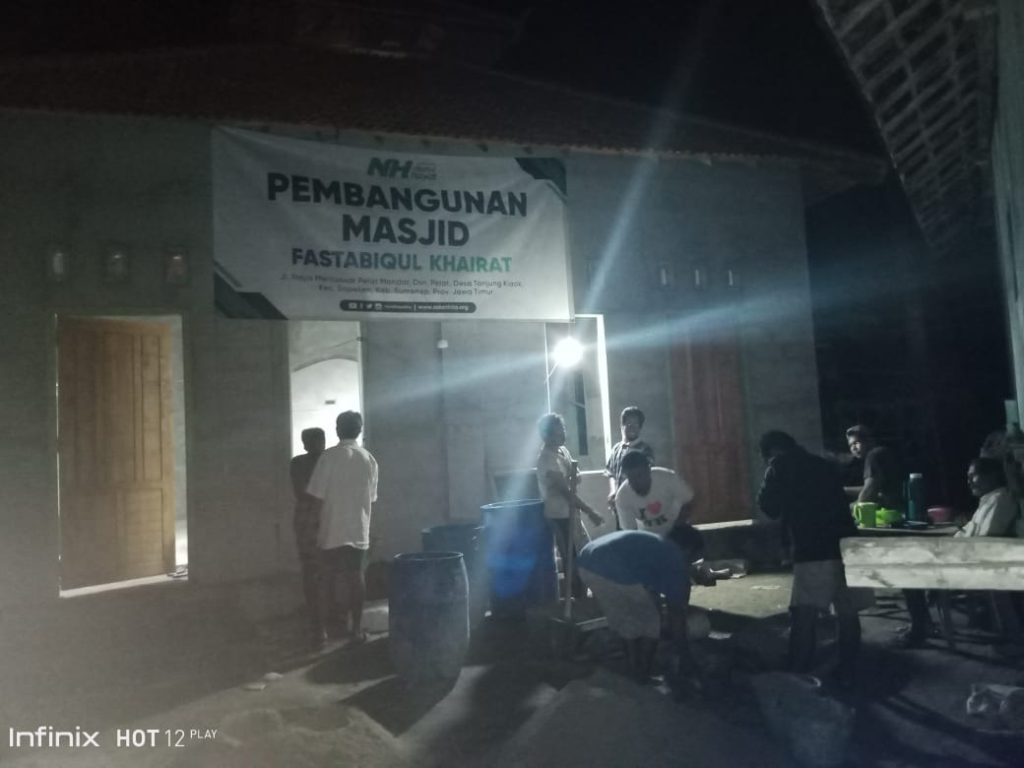 Bangun Masjid di Pulau Terpencil