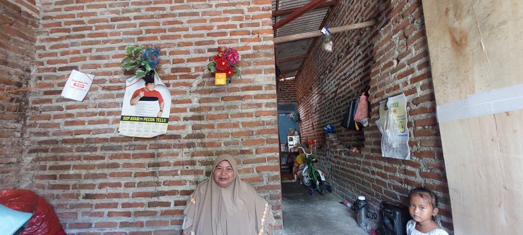 Bantu Bu Indarwati Berjuang Melawan Kanker