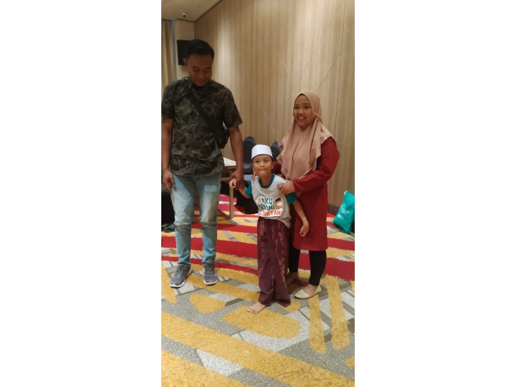 Khitan Ceria Anak-Anak Penyandang Disabilitas