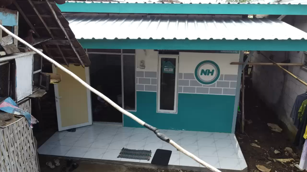 Bedah Rumah untuk Yatim Piatu