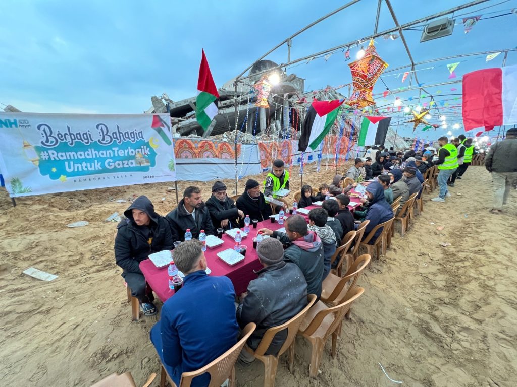 Berbagi Kebahagiaan Ramadhan untuk Gaza