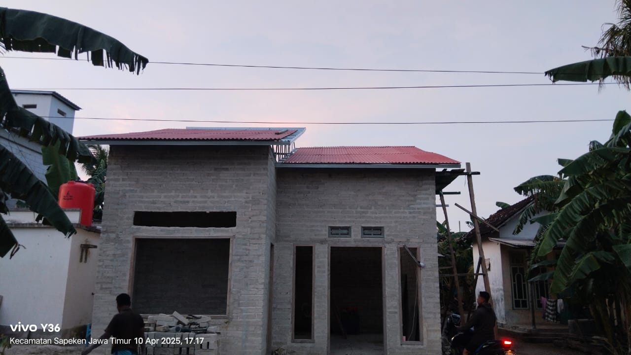 Perkembangan Pembangunan Rumah Bu Aminah yang Terbakar Tersambar Petir