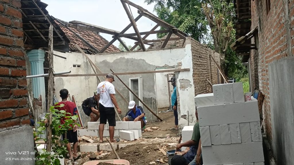 Bangun Harapan, Bantu Bedah Rumah Ibu Nima