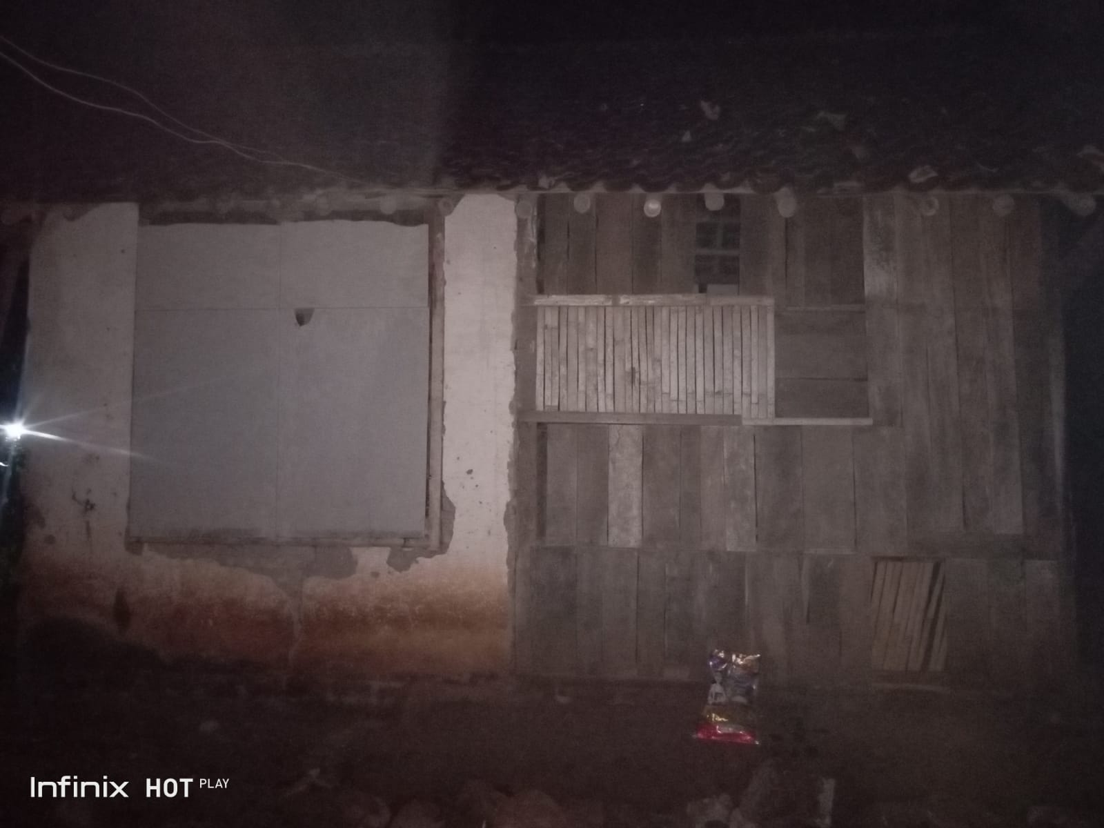 Bedah Rumah Mbah Sariadi