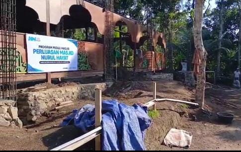 Progres Renovasi dan perluasan Masjid Nurul Hayat di Lombok Utara